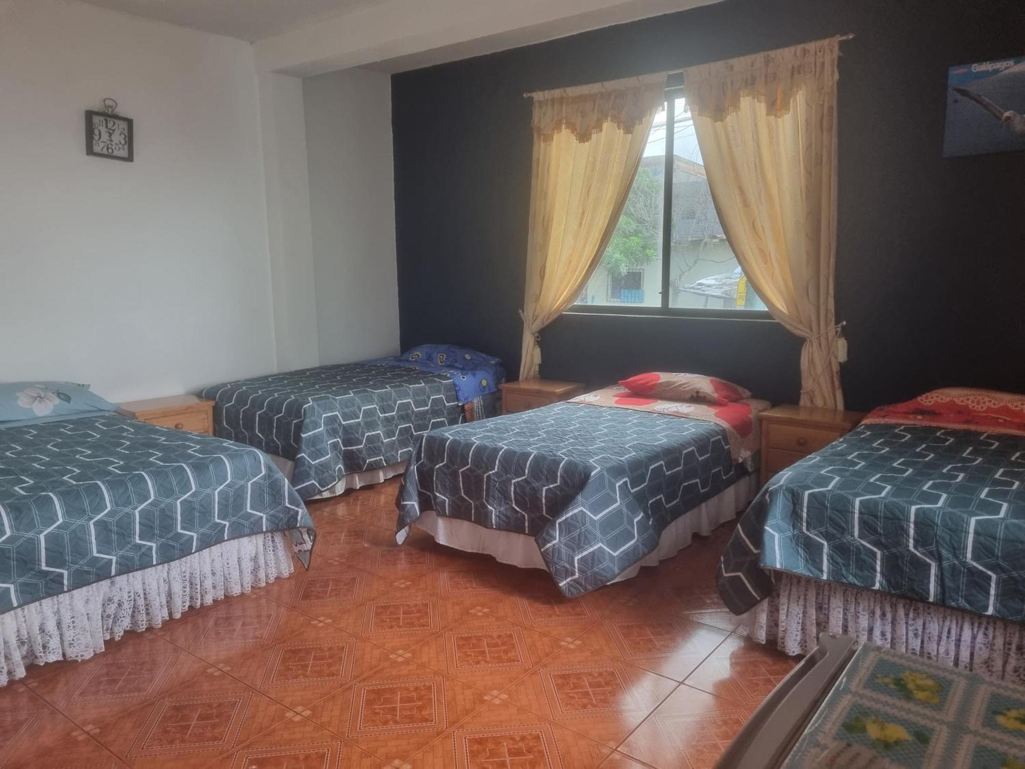 Casa De Celeste Puerto Baquerizo Moreno Dış mekan fotoğraf