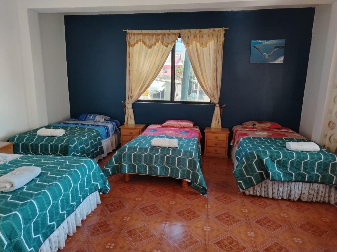 Casa De Celeste Puerto Baquerizo Moreno Dış mekan fotoğraf