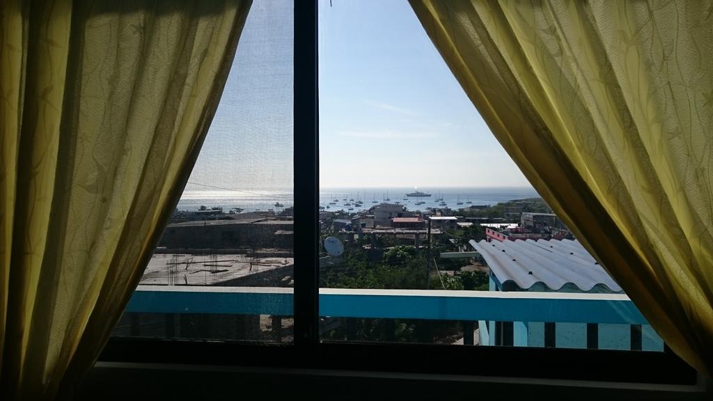 Casa De Celeste Puerto Baquerizo Moreno Dış mekan fotoğraf
