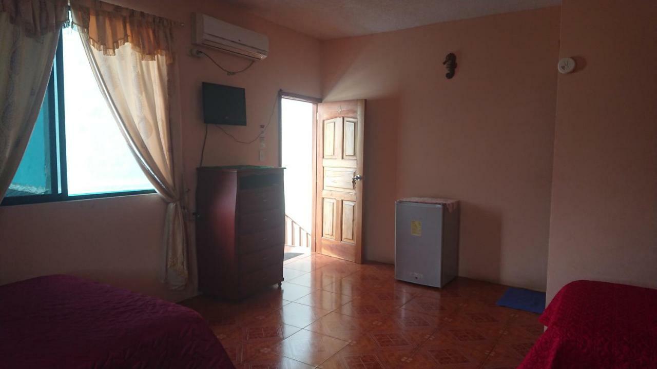Casa De Celeste Puerto Baquerizo Moreno Dış mekan fotoğraf